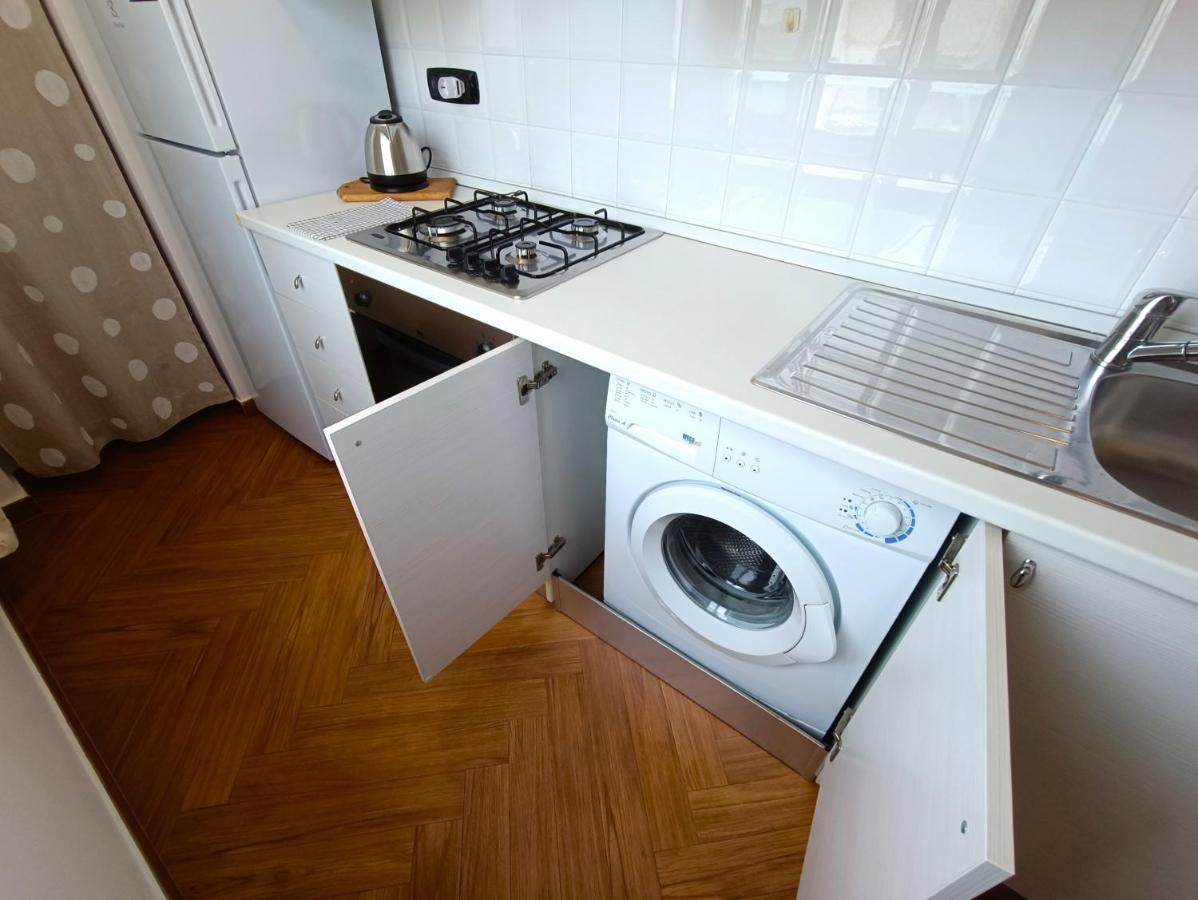 Good Vibes Apartment Bari Luaran gambar