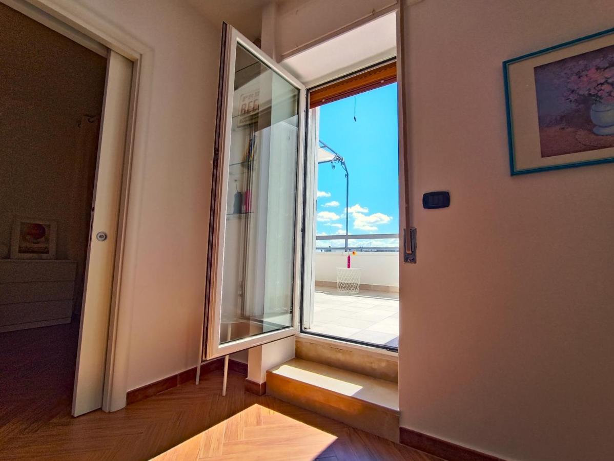 Good Vibes Apartment Bari Luaran gambar